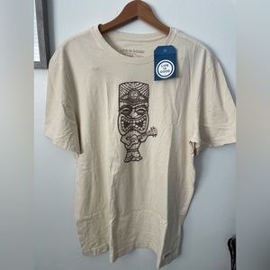 NWT Life is Good medium men’s tiki t-shirt